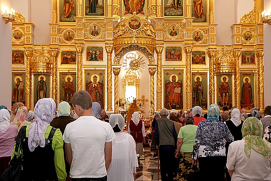 В Николин день Одинцовская ГИБДД посетила Собор Георгия Победоносца