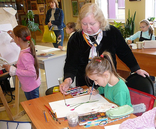 В Арт-галерее «Долининой» открылась выставка и прошел мастер-класс к ...