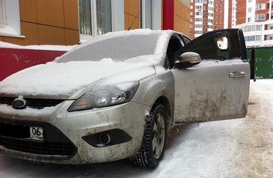 В Одинцово сожгли машину сына генерала РВСН