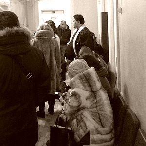 Два дня в очереди в Одинцовском диспансере Два дня в очереди в Одинцовском диспансере