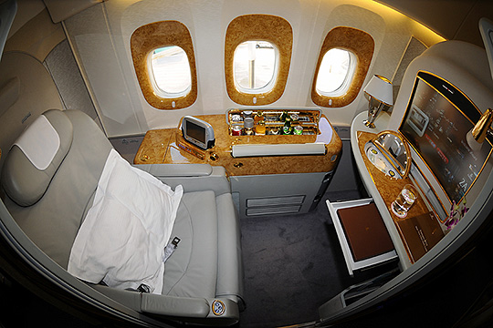 First Class Suite A380, Airbus, авикомпания Emirates Airlines 