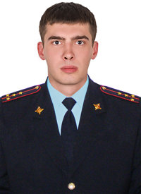 Участковый Старший лейтенант полиции КАЗНАЧЕЕВ Михаил Дмитриевич