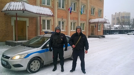 Девушки из вневедомственной охраны Девушки из вневедомственной охраны