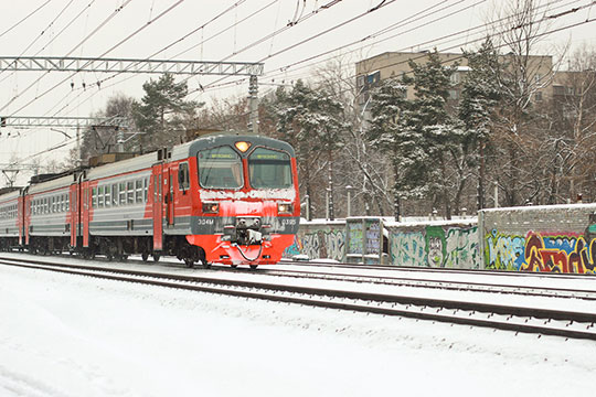 Второй за сутки мужчина погиб под поездом в Одинцовском районе