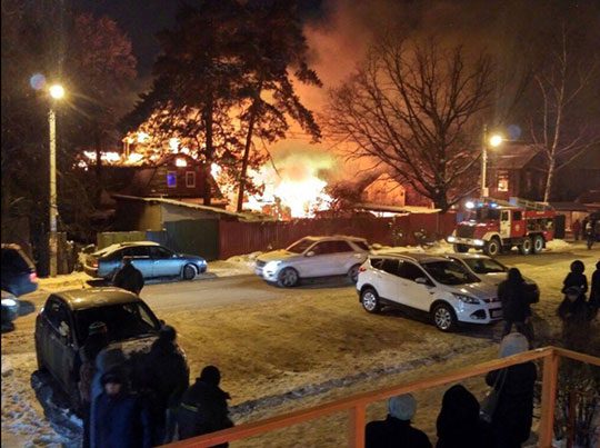 Частный дом сгорел в Немчиновке