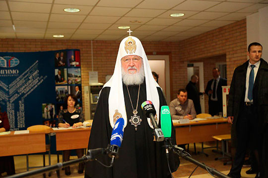 Патриарх проголосовал на выборах президента в Одинцово