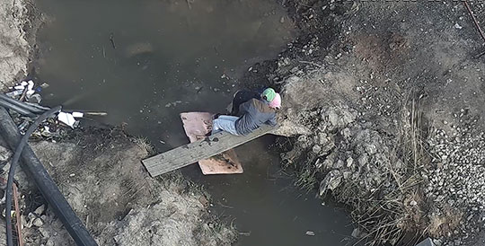 Ребёнок упал в яму с водой у ЖК "Союзный"