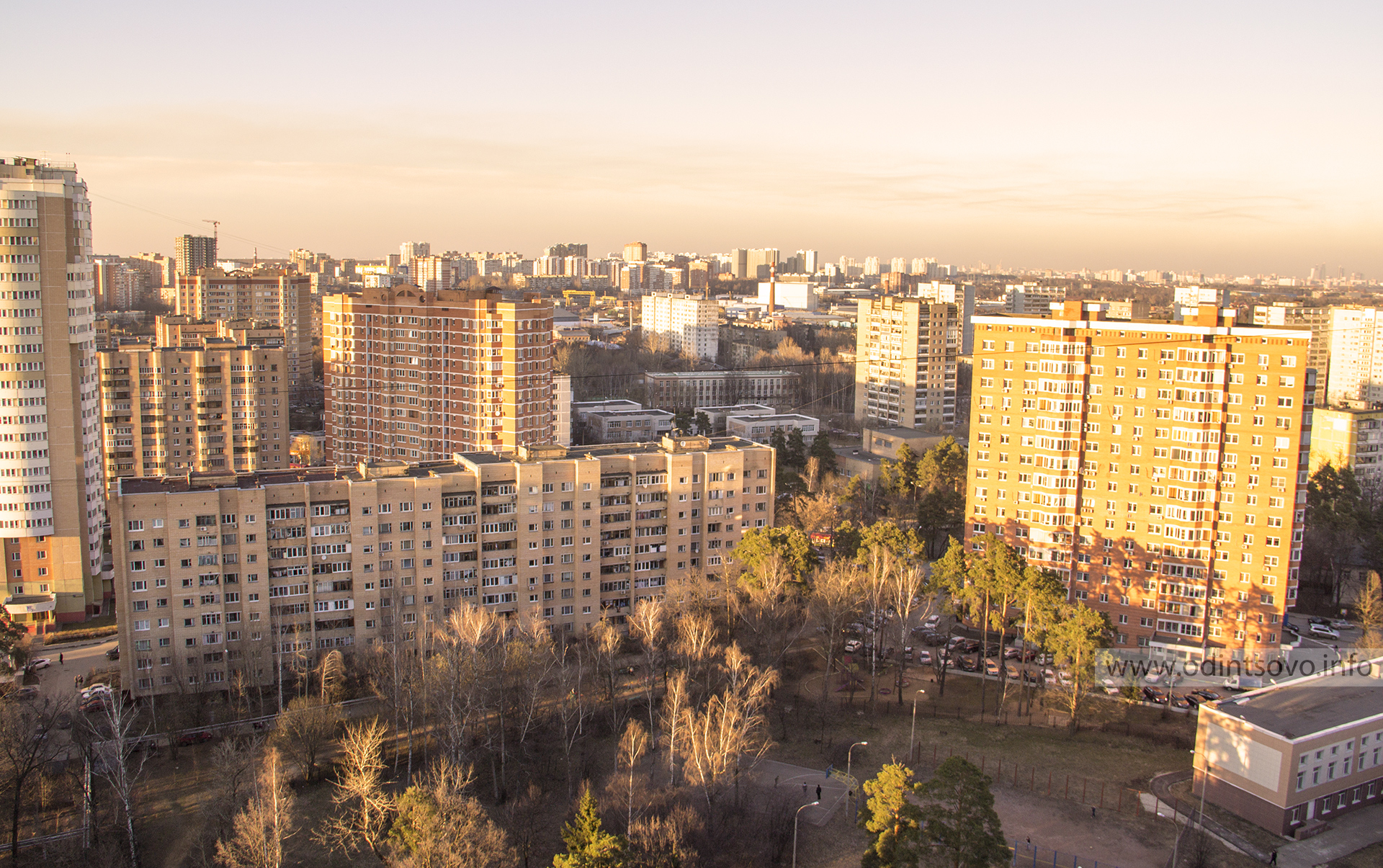 8 микрорайон, ул. Верхне-Пролетарская, ул. Комсомольская