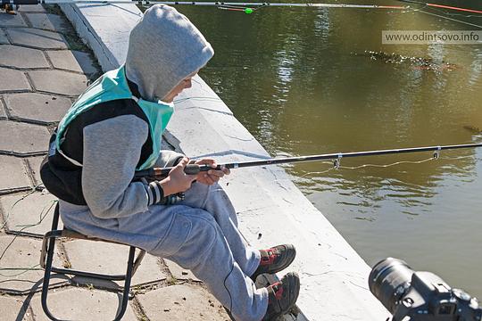 Соревнования по рыбной ловле — 2014, Самый юный рыболов