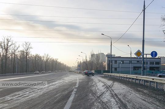 Правый поворот с Подушкинского на Красногорского шоссе