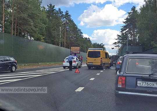 ДТП - происшествия на дороге, ДТП на Рублево-Успенском шоссе в районе деревни Раздоры