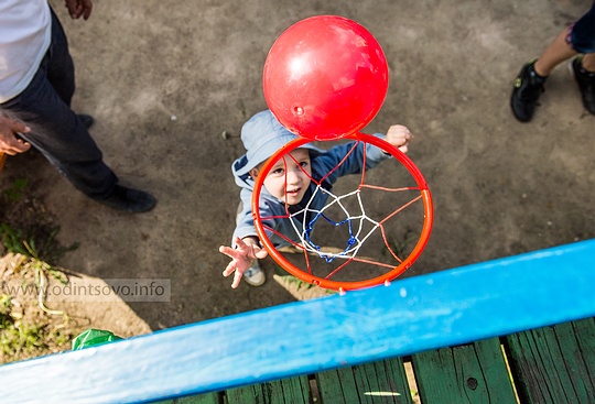 Детский баскетбол на празднике двора в Одинцово