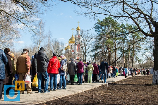 Освящение пасхальных яиц и куличей