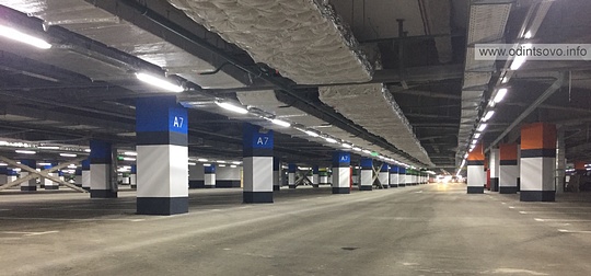 ТЦ «Вегас» Кунцево: подземный паркинг, ТЦ «Вегас» в Кунцево встретил первых покупателей