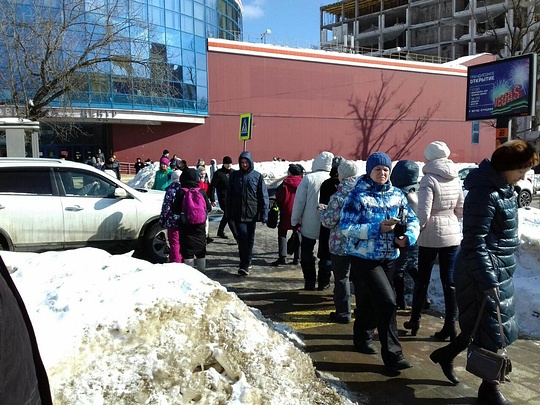 Пешеходный переход, дольщики ЖК «Изумрудная долина», Дольщики блокируют движение транспорта в Одинцово