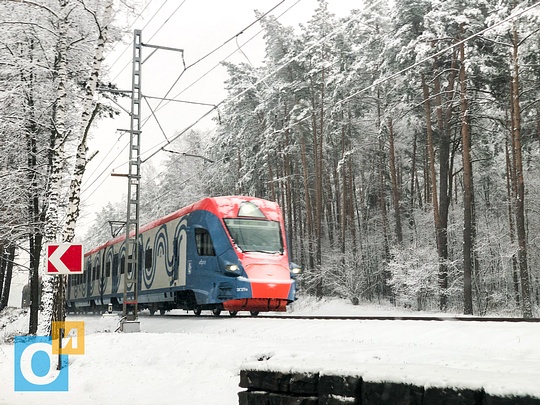 «Иволга» на усовской ветке Белорусского направления, Барвиха, барвиха, зима, 2020, поезд, электричка, усово
