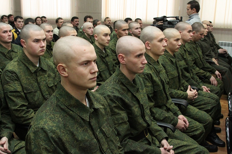 Солдаты-срочники, В Минобороны признали «факты присутствия военнослужащих срочной службы» в Украине