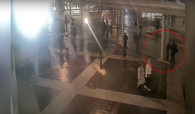 Двое мужчин обокрали нетрезвого пассажира Киевского вокзала, Февраль