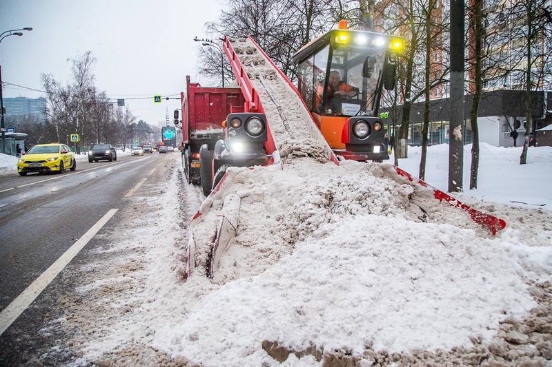 Уборка снега на дорогах в Одинцово, Декабрь