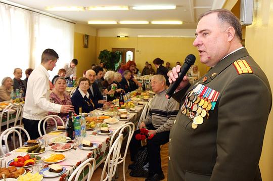 Валерий МАРКОВСКИЙ, Чествование ветеранов ВОВ в Барвихе - 2010, alexander_ermoshin